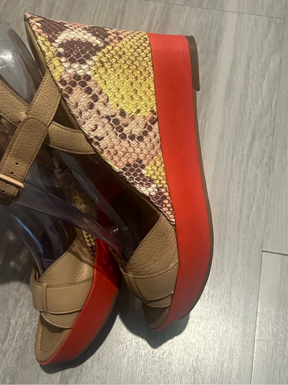 Cole Haan Tan Leather Wedge Sandals Snake-Print Heel Red Platform Size 10B - Picture 8 of 13